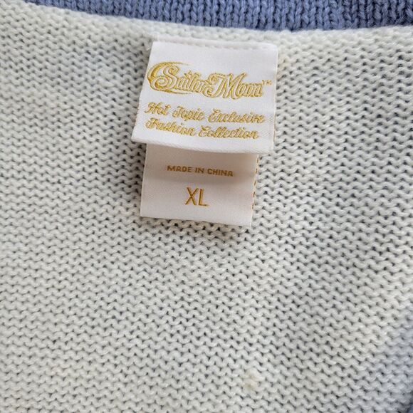 Sailor Moon Hot Topic Cardigan XL School Uniform Moon Sceptor Brooch Sweater - Picture 6 of 11